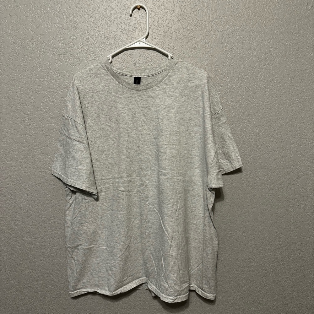 Gildan Light Gray T-Shirt